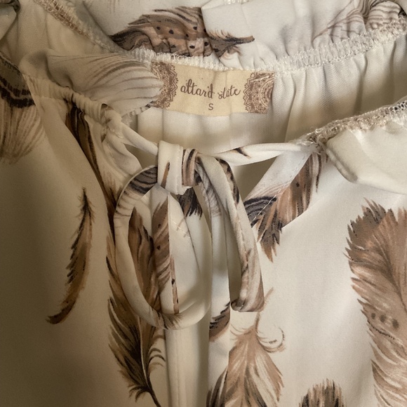 🪶NWT Altar’d State Ivory/Brown Feather 🪶 Romper 🪶 - Picture 2 of 8
